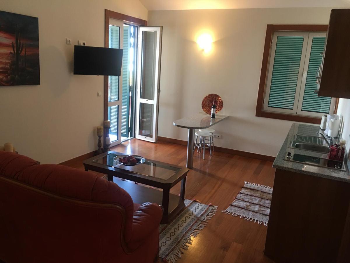 Casino Villa With Sea View 푼샬 외부 사진