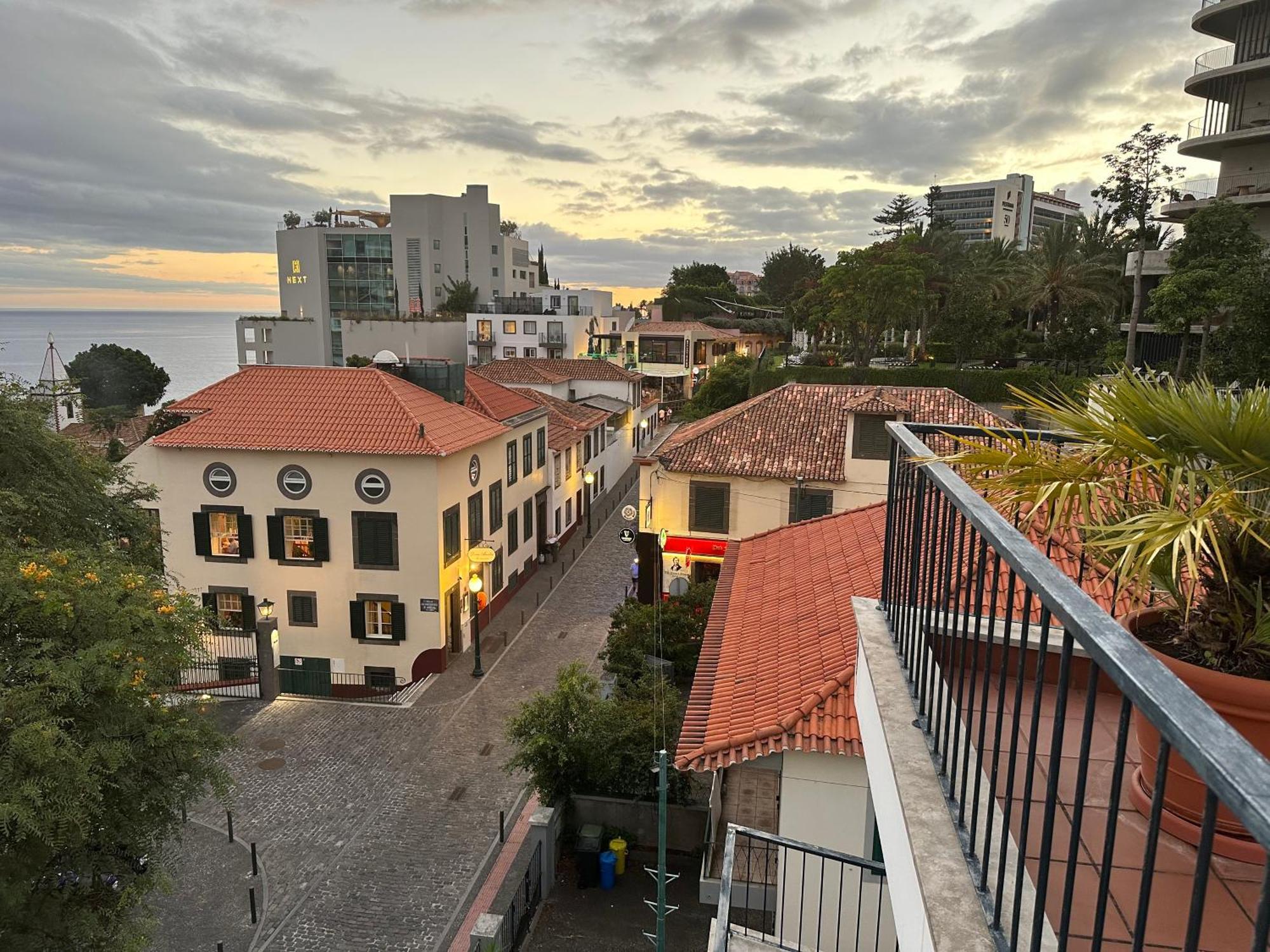 Casino Villa With Sea View 푼샬 외부 사진