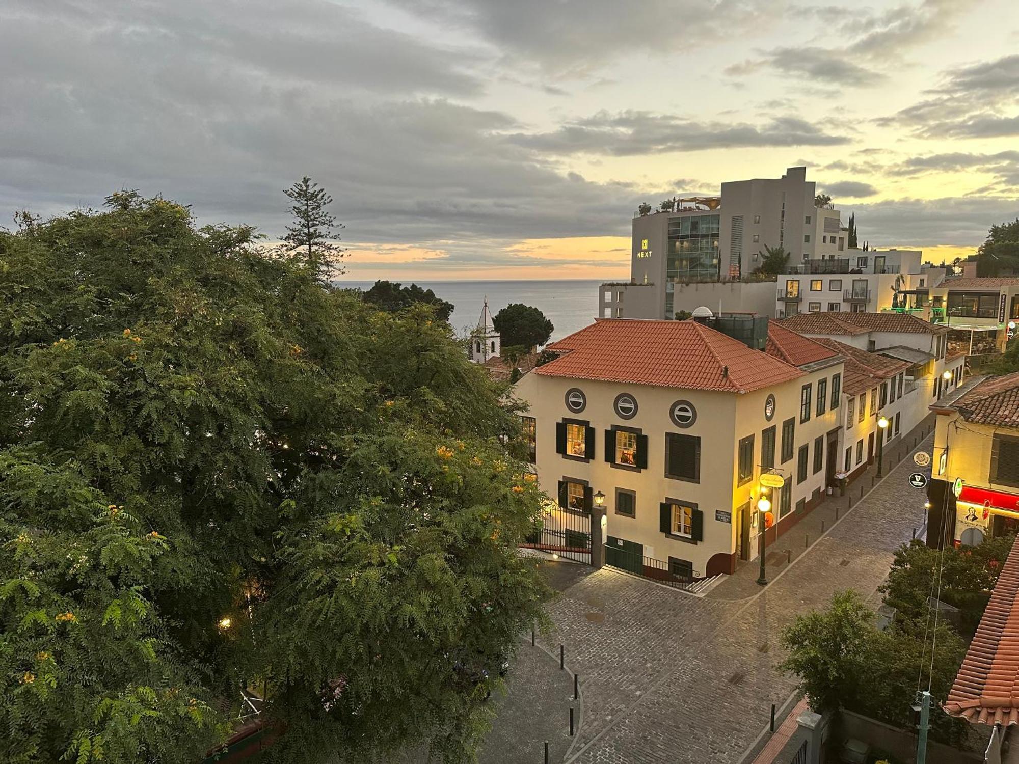 Casino Villa With Sea View 푼샬 외부 사진