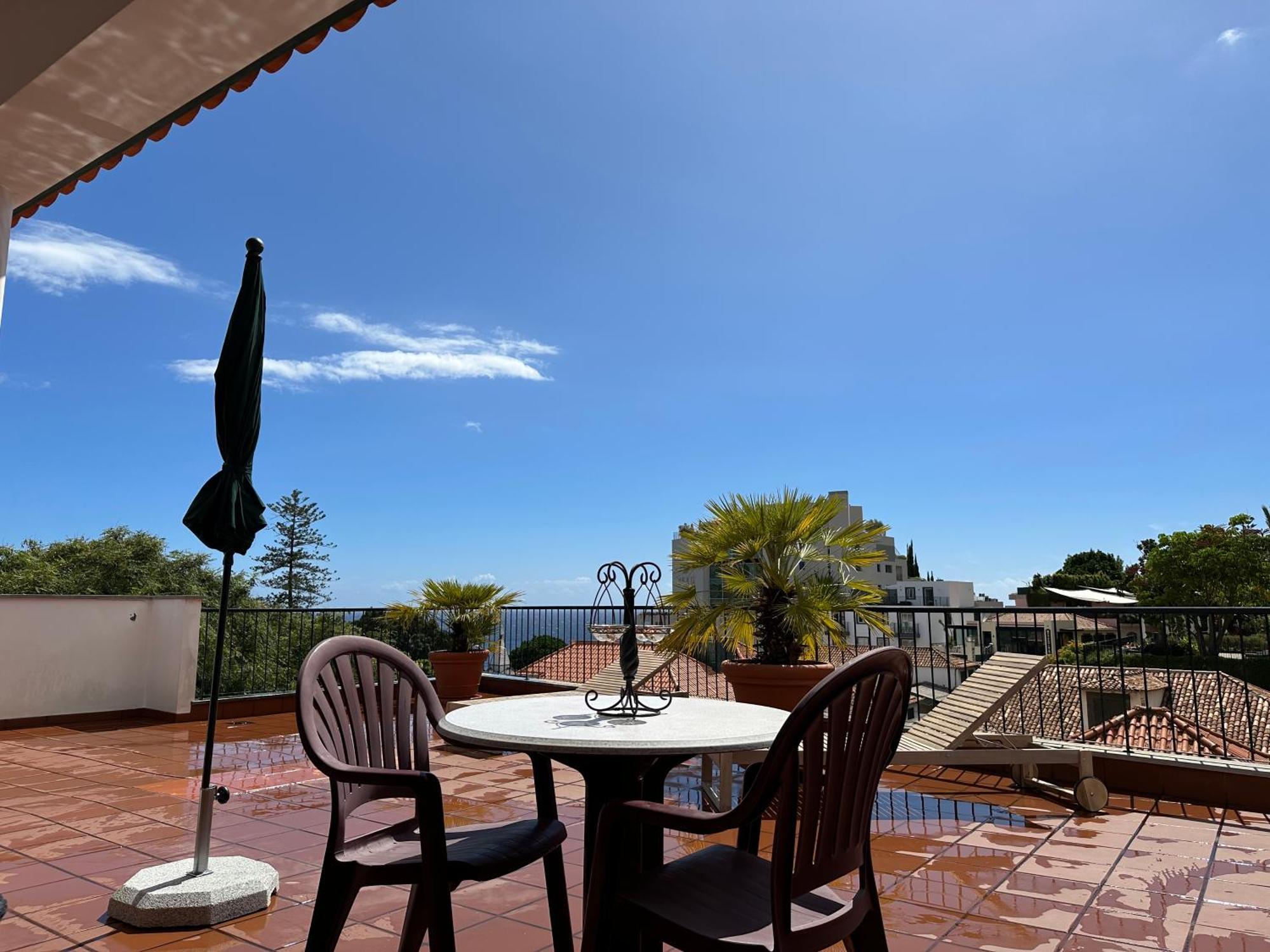 Casino Villa With Sea View 푼샬 외부 사진