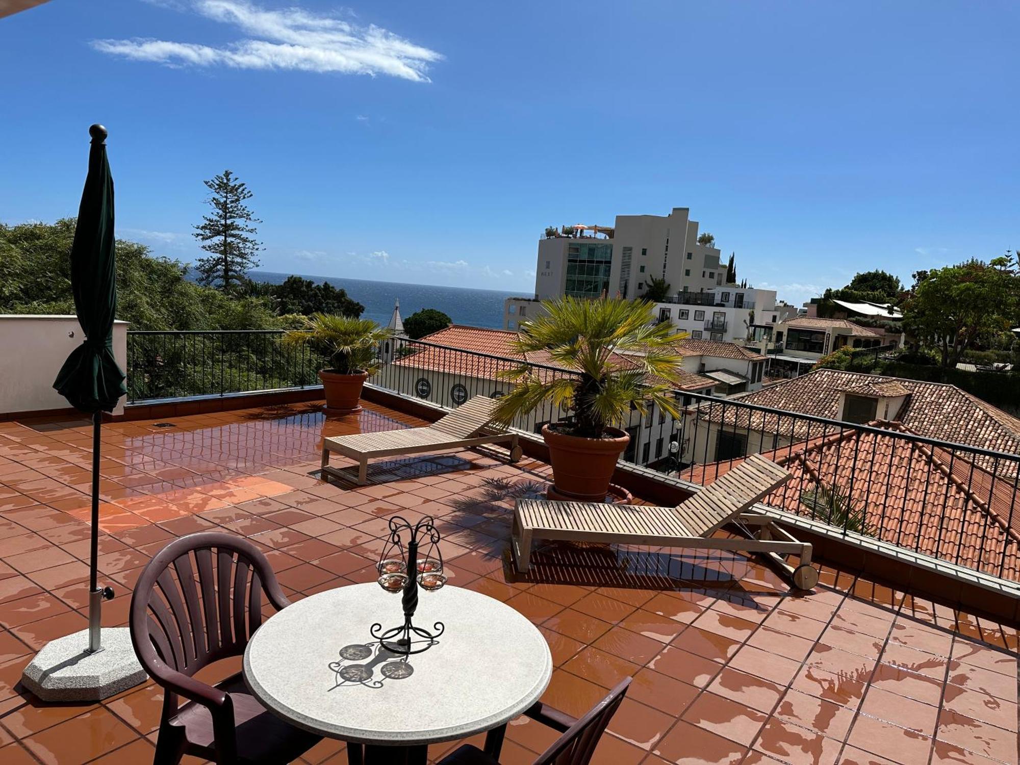 Casino Villa With Sea View 푼샬 외부 사진